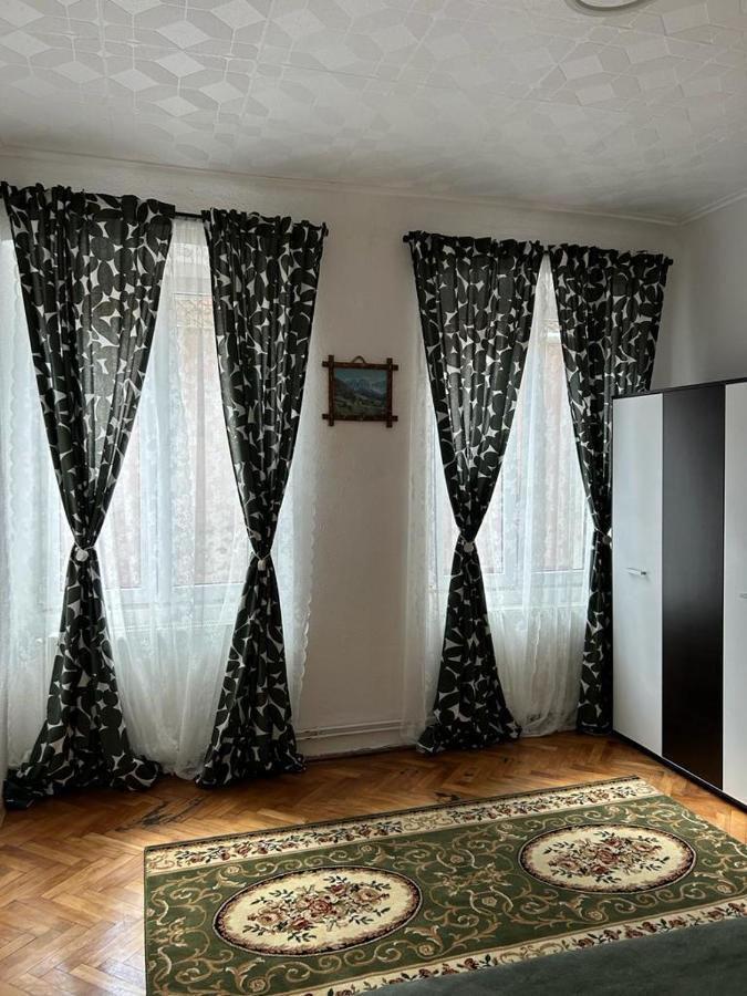 Guest House Rusu Μπρασόβ Εξωτερικό φωτογραφία