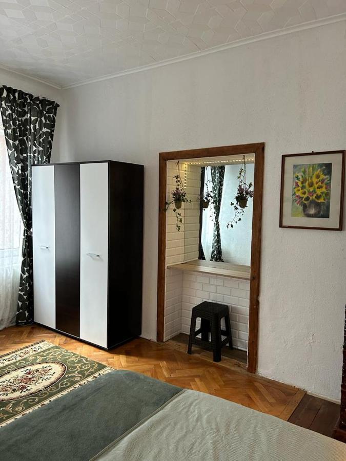 Guest House Rusu Μπρασόβ Εξωτερικό φωτογραφία