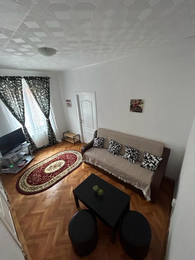 Guest House Rusu Μπρασόβ Εξωτερικό φωτογραφία